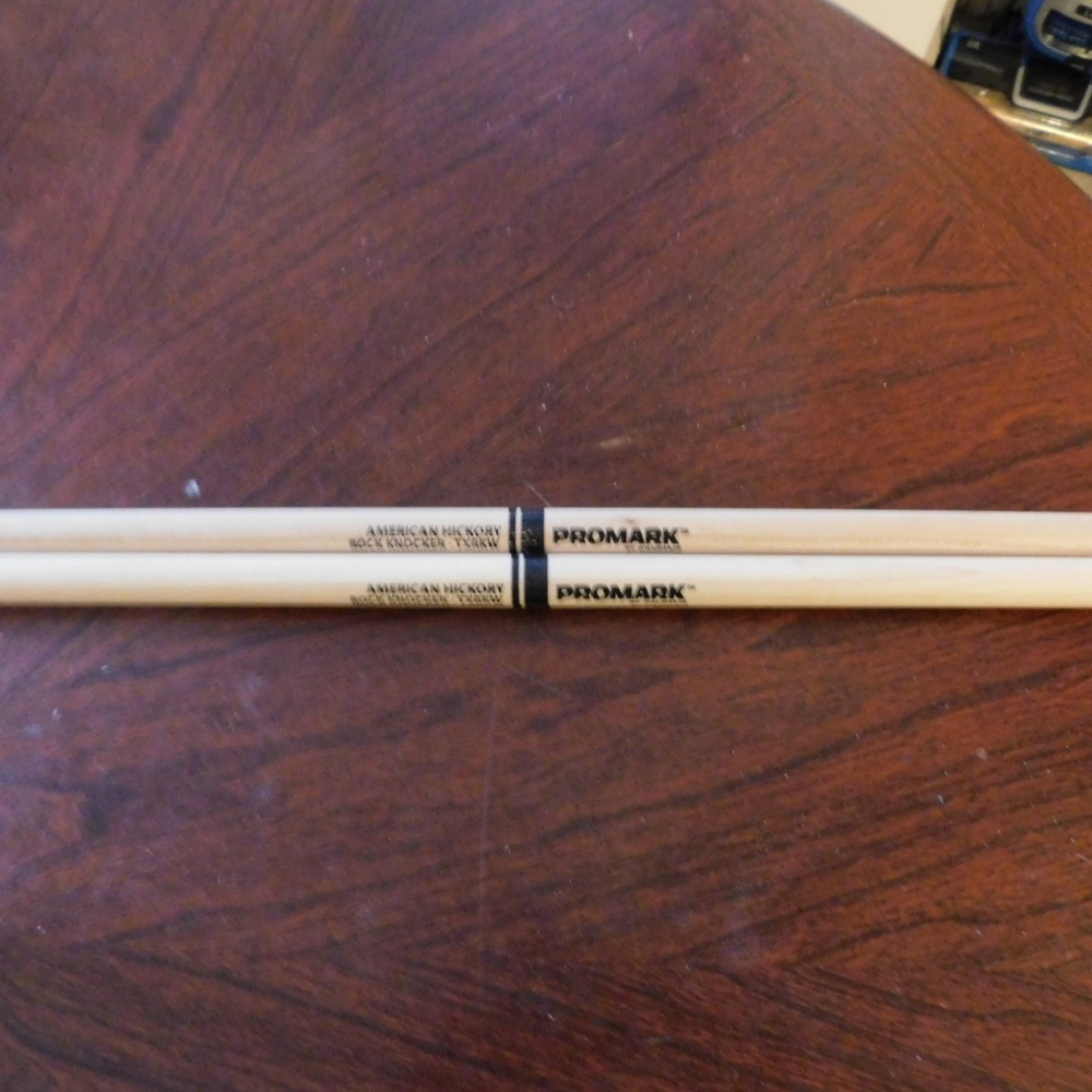 American Hickory Rock Knocker-TXRKW Promark Drum Sticks